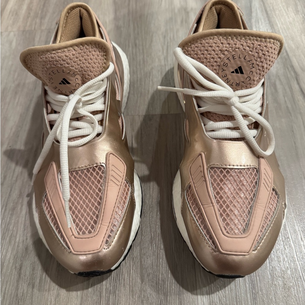 Adidas by Stella McCartney Ultraboost Sneaker size 8 - Picture 2 of 6